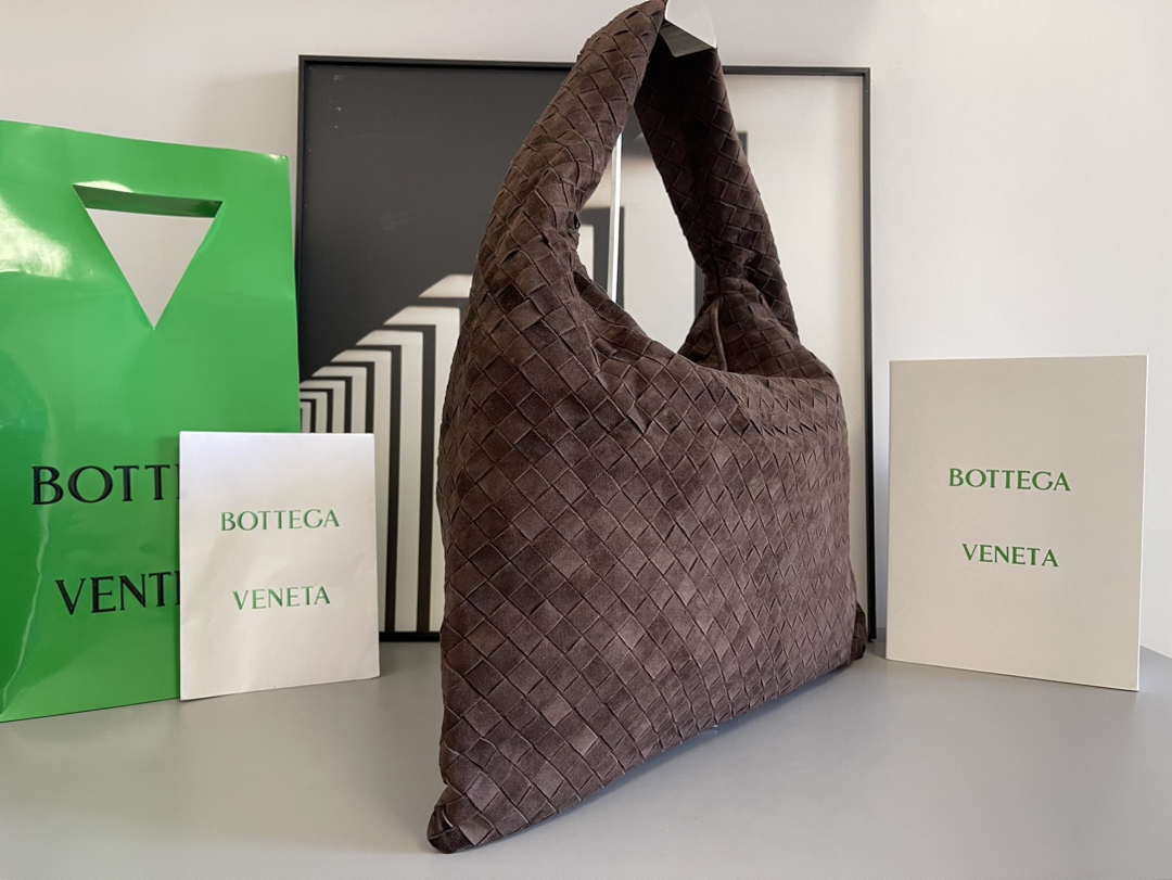 Bottega Veneta BV 763970 Large Hop Fondant Bag Dark Brown Suede Leather