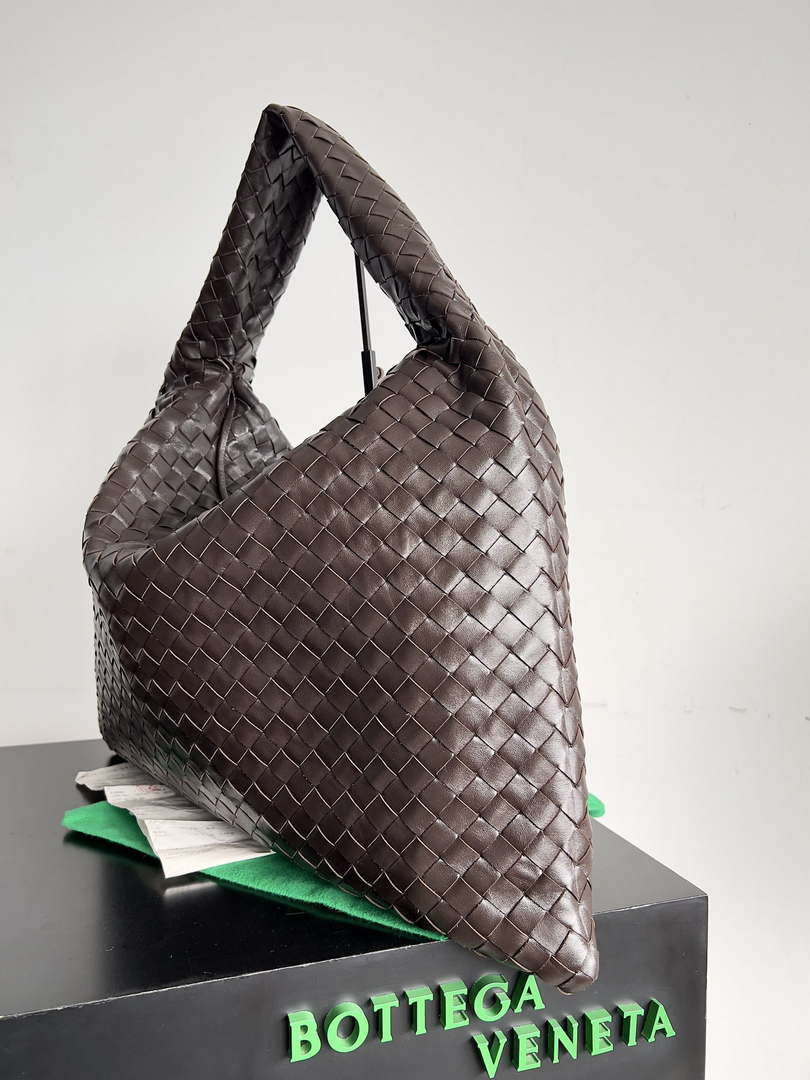 Bottega Veneta BV 763970 Large Hop Fondant Bag Dark Brown