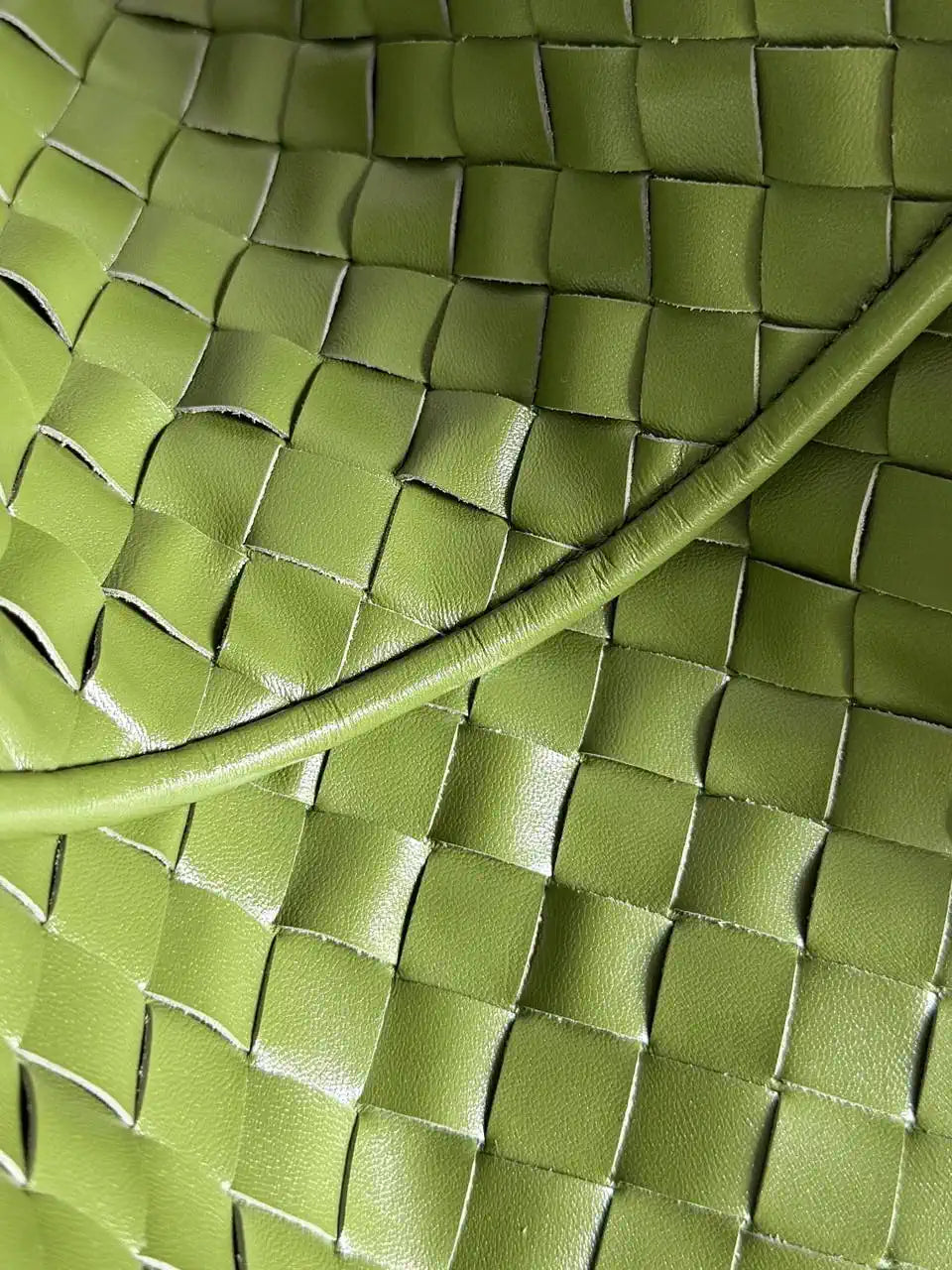 Bottega Veneta BV 763970 Large Hop Fondant Bag Green