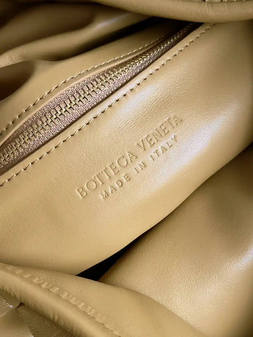 Bottega Veneta BV 763970 Large Hop Fondant Bag Lemon Yelllow