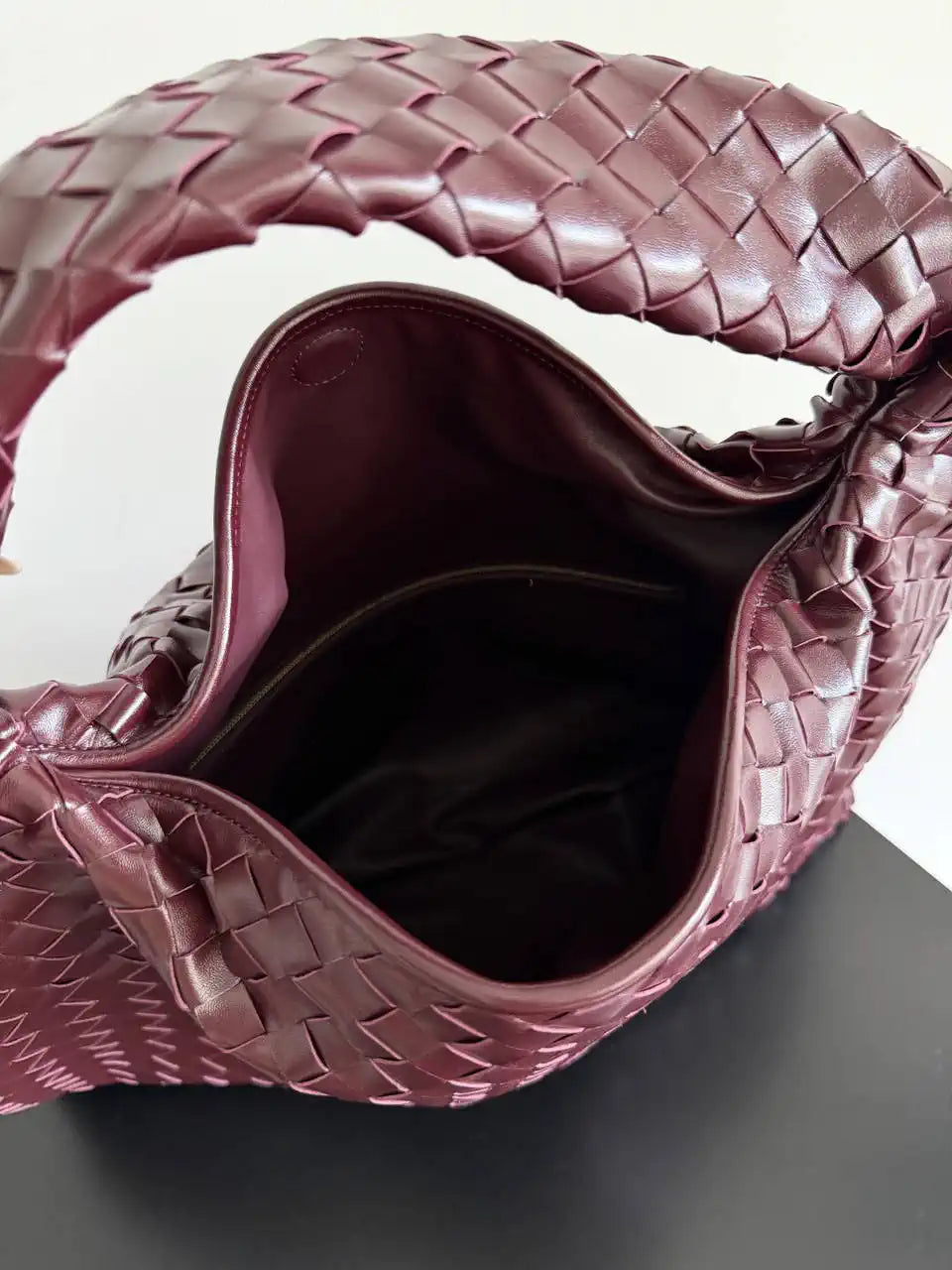 Bottega Veneta BV 763970 Large Hop Fondant Bag Wine Red