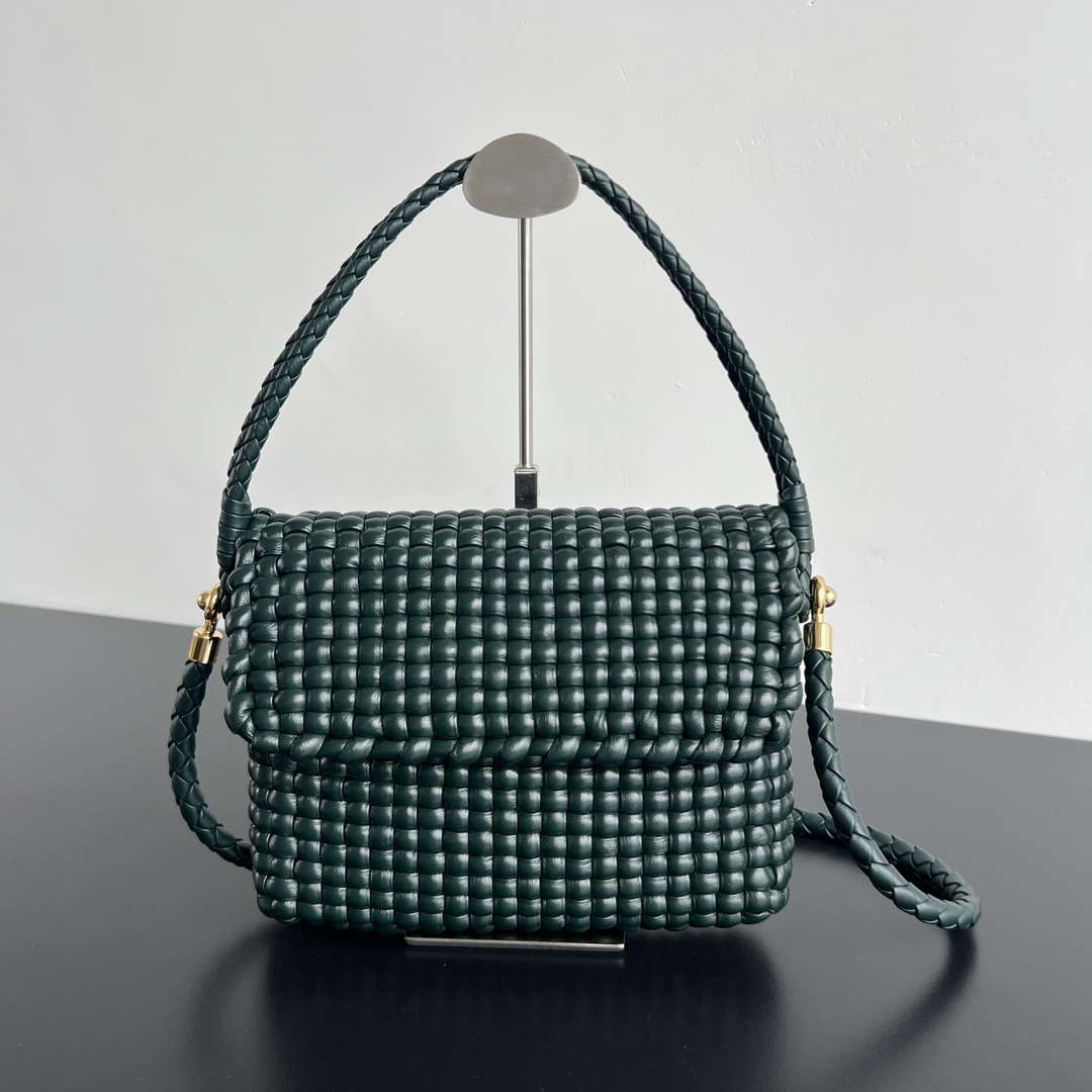 Bottega Veneta BV 764073 Patti Shoulder Bag BV92058
