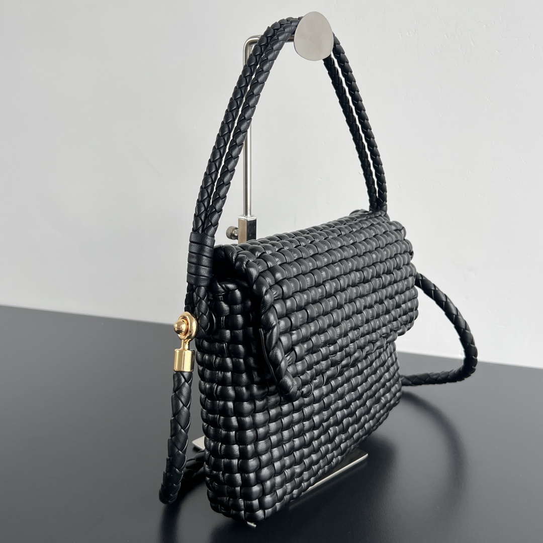 Bottega Veneta BV 764073 Patti Shoulder Bag BV92059