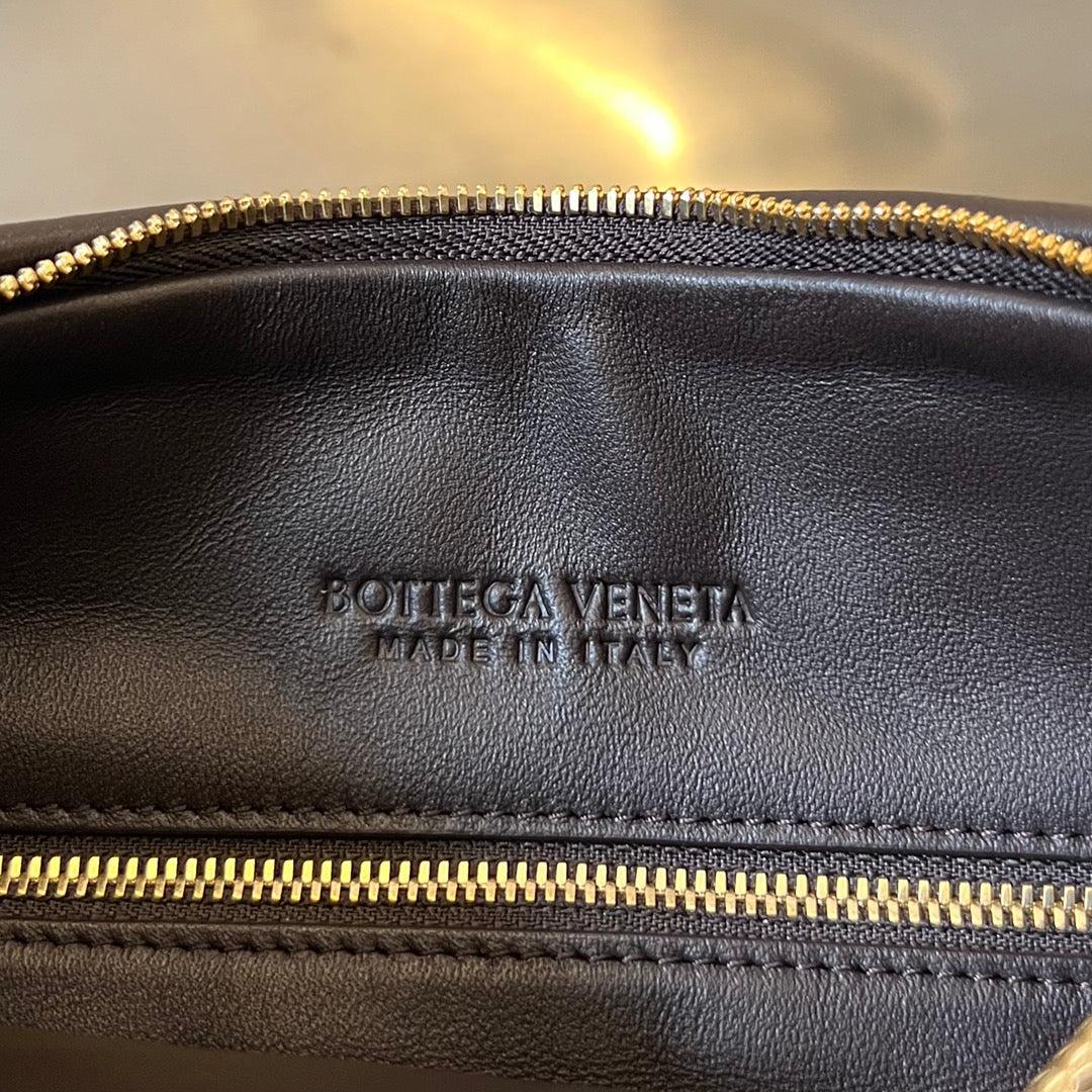 Bottega Veneta BV 764281 Medium Gemelli Dark Brown