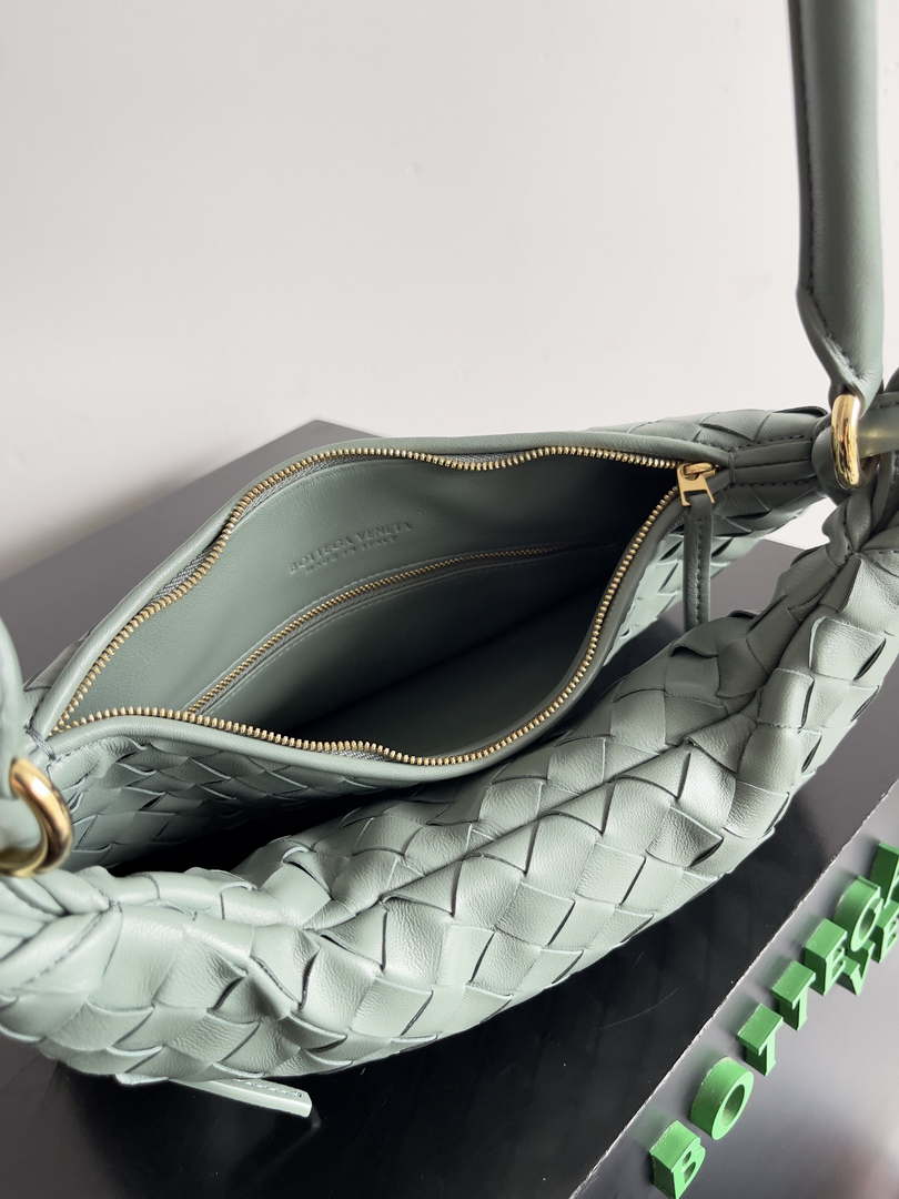 Bottega Veneta BV 764281 Medium Gemelli  Green