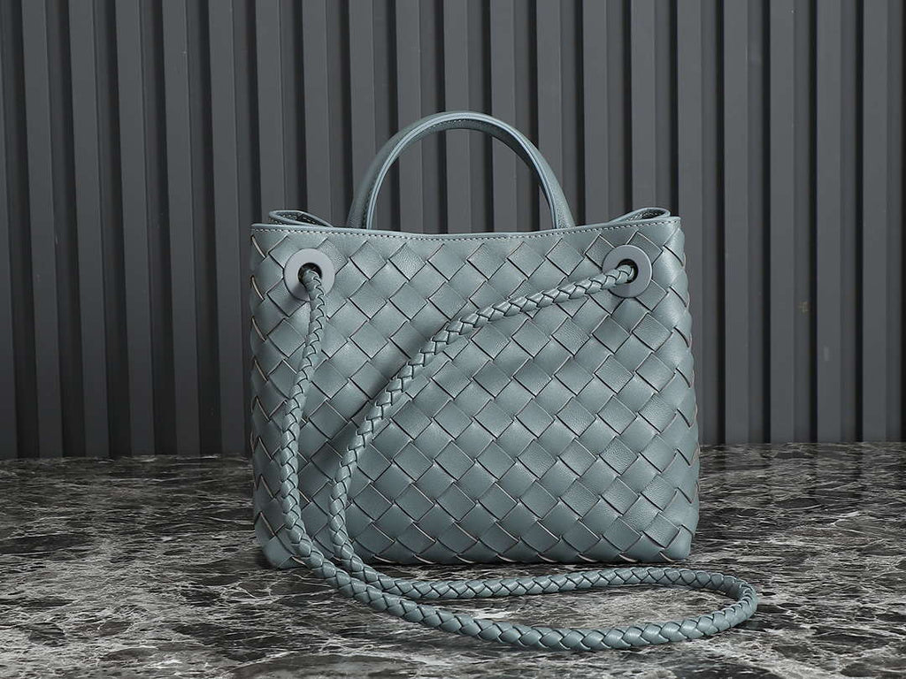 Bottega Veneta BV 766014 Small Andiamo BV9011