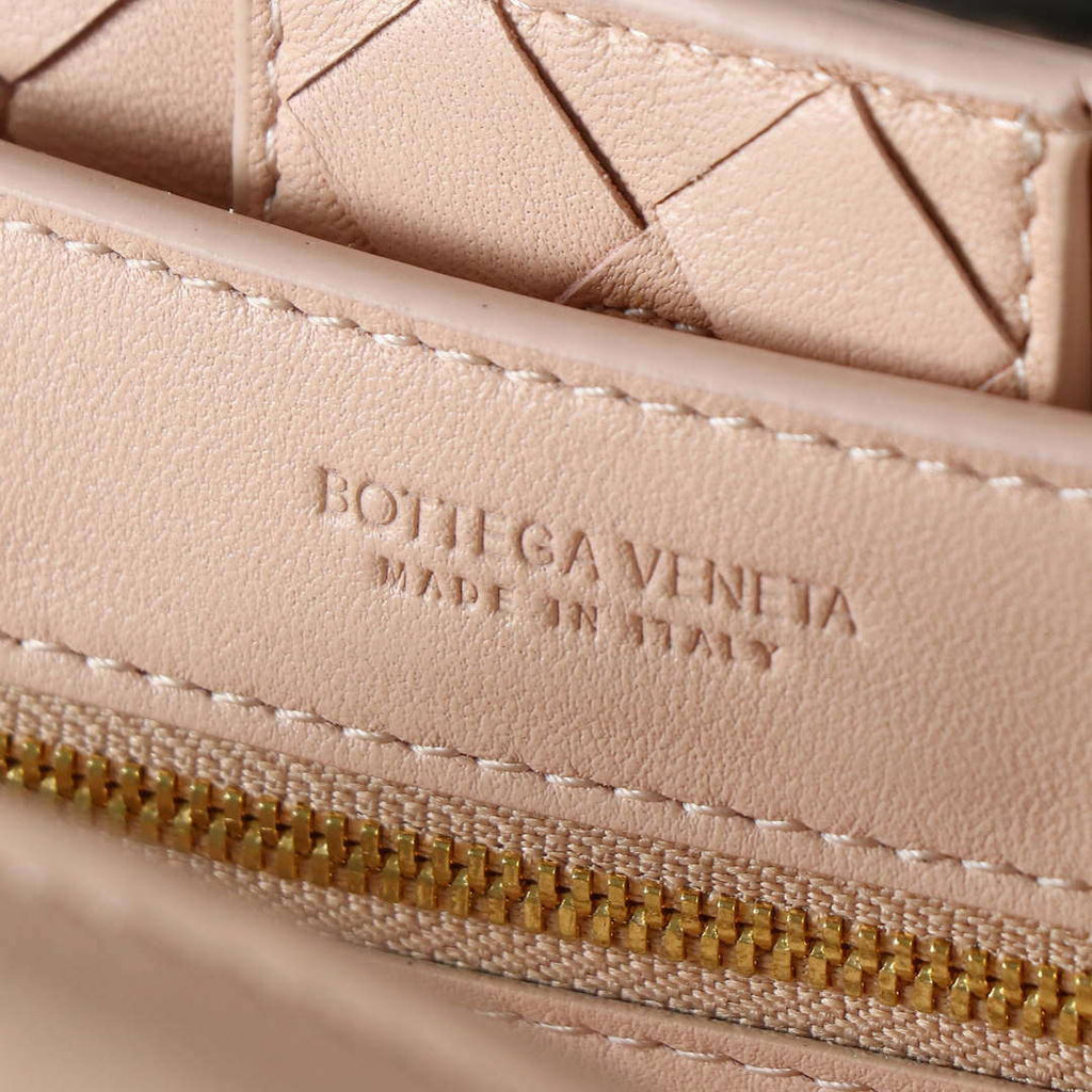 Bottega Veneta BV 766014 Small Andiamo BV9012
