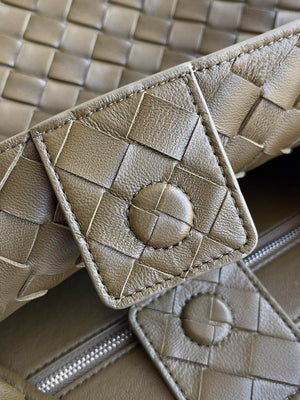 Bottega Veneta BV 766016 Medium Andiamo BV90121 - Default Title - View 7