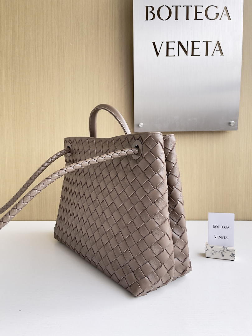 Bottega Veneta BV 766016 Medium Andiamo BV90123