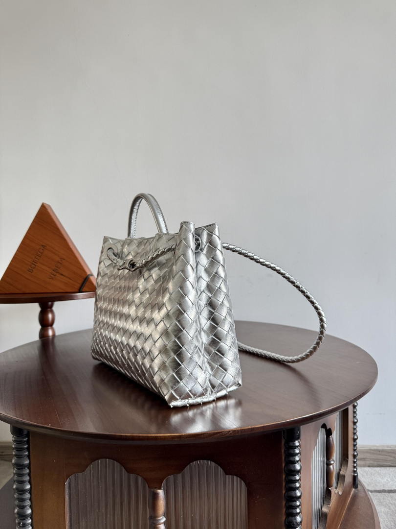 Bottega Veneta BV 766016 Medium Andiamo BV90126