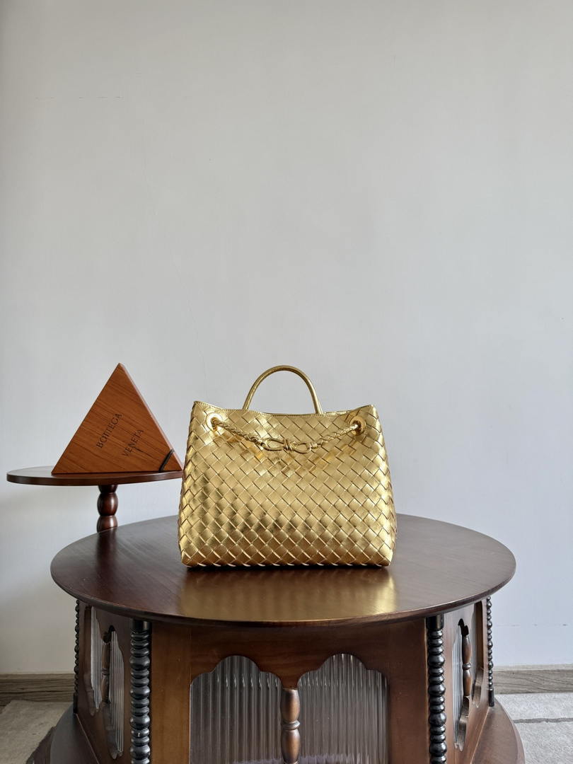 Bottega Veneta BV 766016 Medium Andiamo BV90127