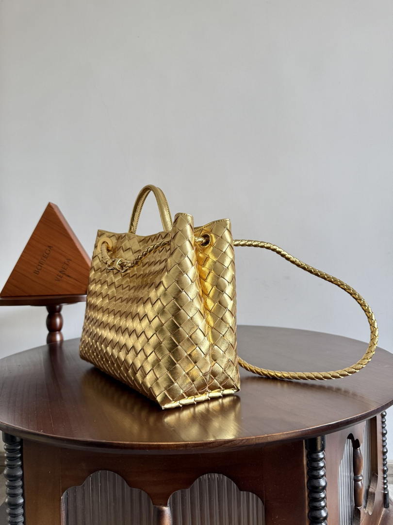 Bottega Veneta BV 766016 Medium Andiamo BV90127 - Default Title - View 3