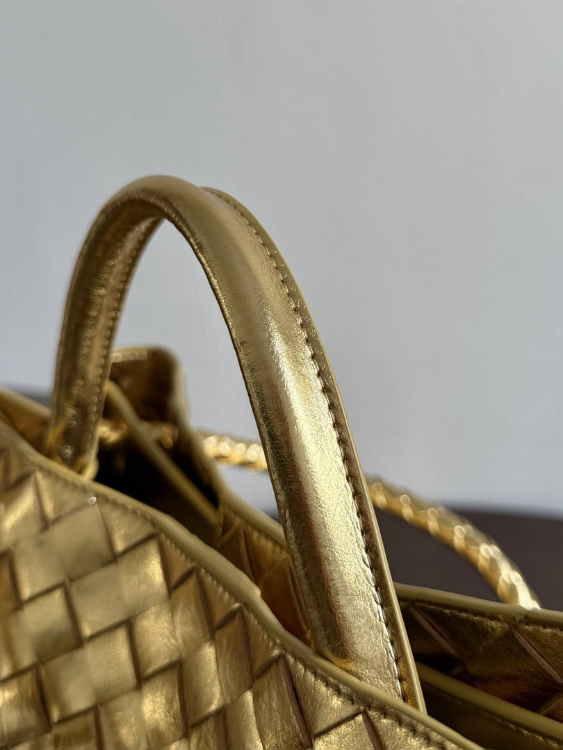 Bottega Veneta BV 766016 Medium Andiamo BV90127