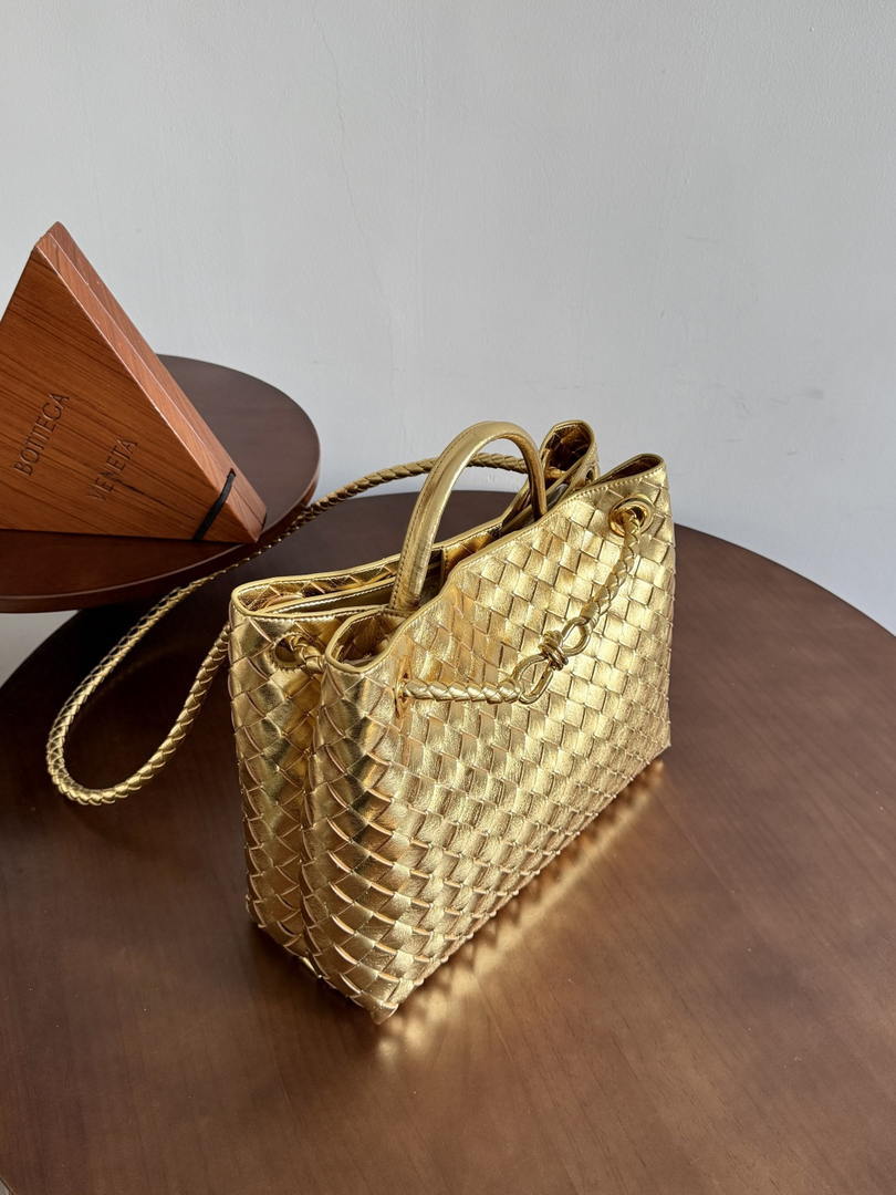Bottega Veneta BV 766016 Medium Andiamo BV90127