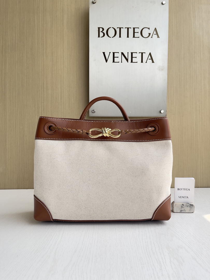 Bottega Veneta BV 766016 Medium Andiamo BV90128