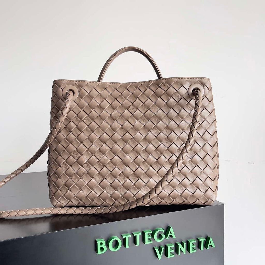 Bottega Veneta BV 766016 Medium Andiamo BV9018