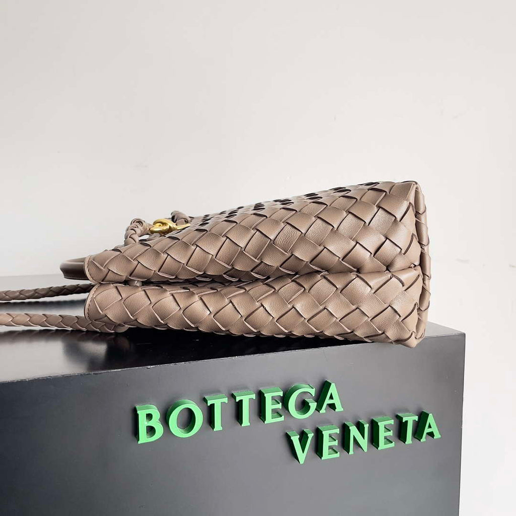 Bottega Veneta BV 766016 Medium Andiamo BV9018