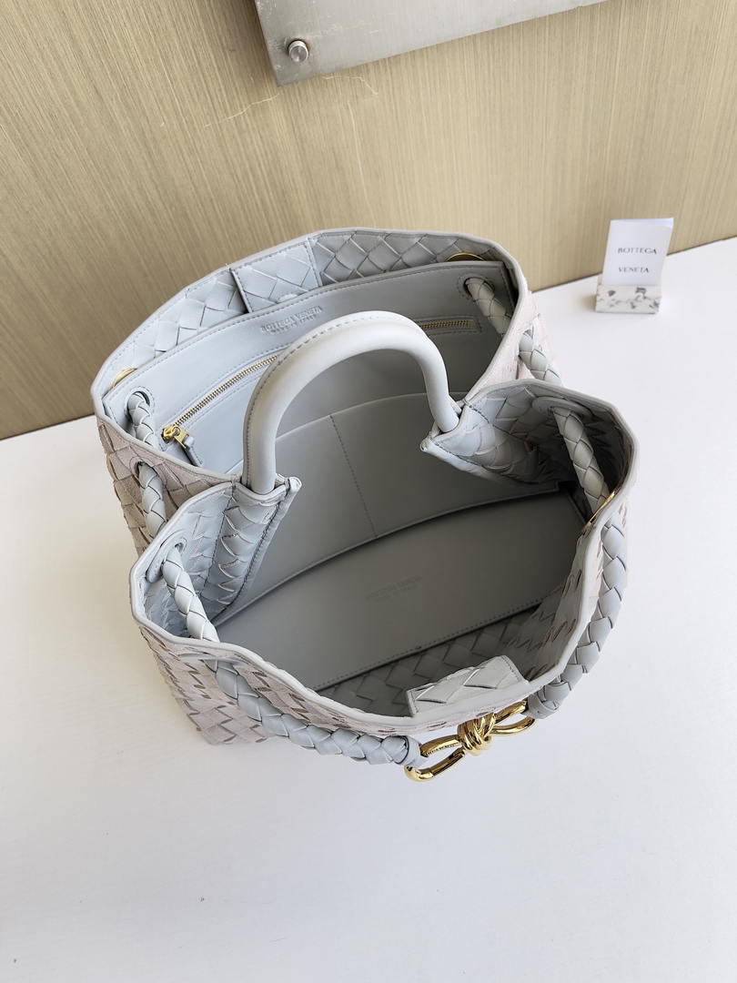 Bottega Veneta BV 766016 Medium Andiamo Suede BV90133 - Default Title - View 9