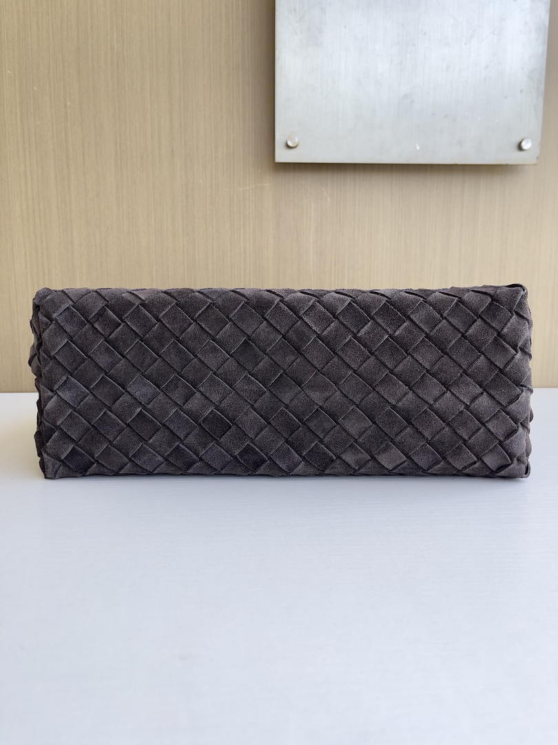 Bottega Veneta BV 766016 Medium Andiamo Suede BV90130