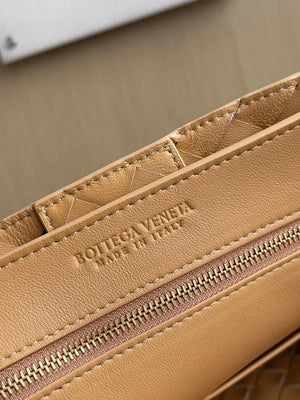 Bottega Veneta BV 766016 Medium Andiamo Lambskin BV90143 - Default Title - View 6