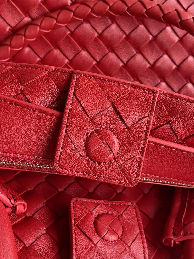 Bottega Veneta BV 766016 Medium Andiamo Lambskin BV90142