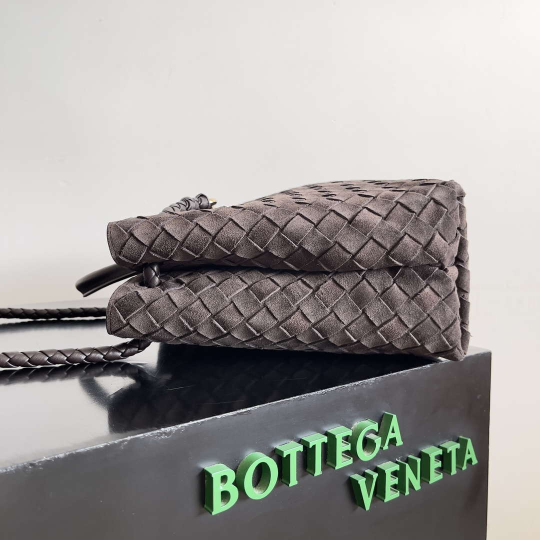 Bottega Veneta BV 766016 Medium Andiamo With Suede BV9015