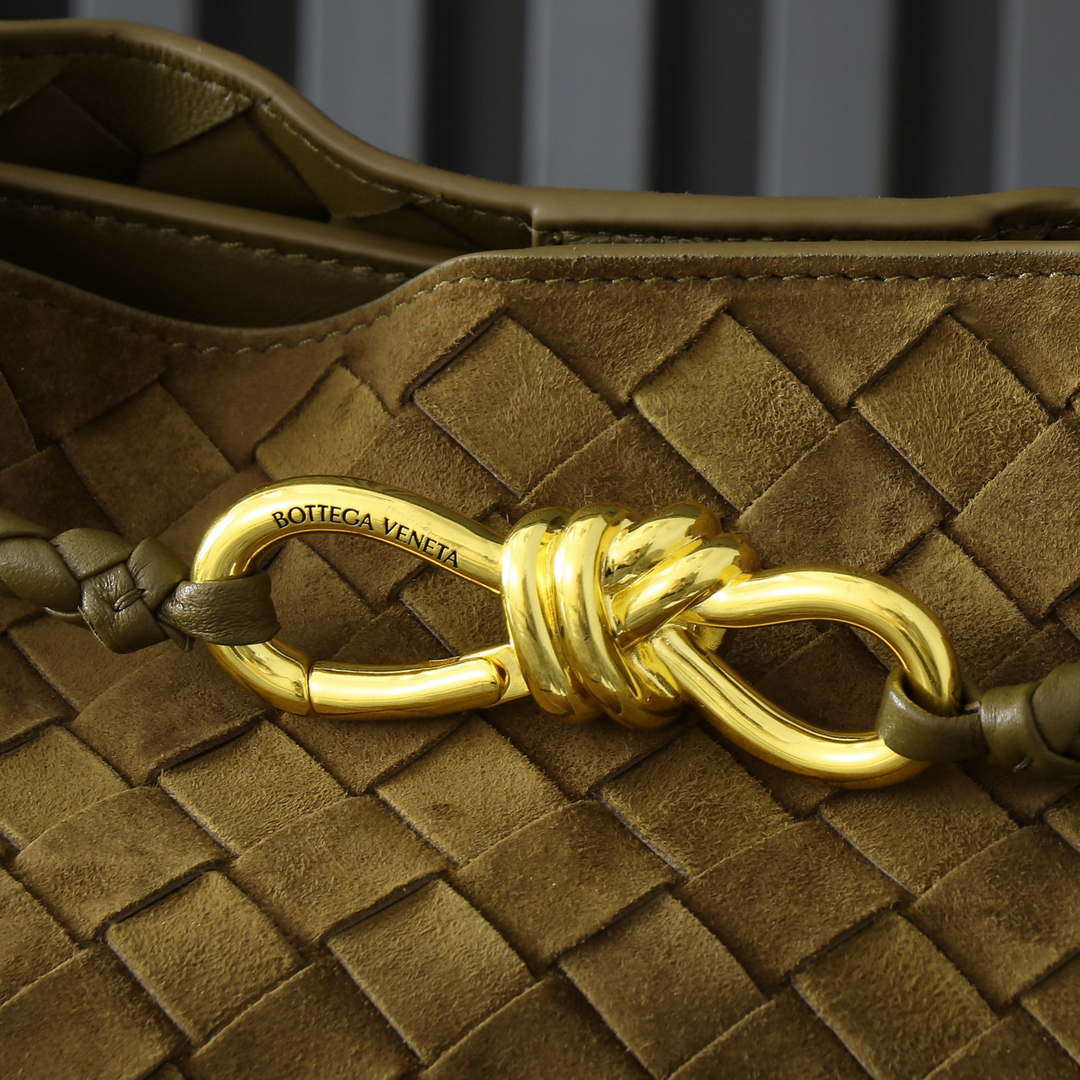 Bottega Veneta BV 766016 Medium Andiamo With Suede BV9016