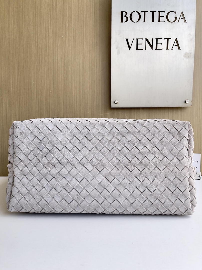 Bottega Veneta BV 766019 Large Andiamo bag BV9908 in Suede