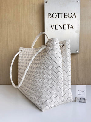 Bottega Veneta BV 766019 Large Andiamo fondant bag BV9911 - Default Title - View 2