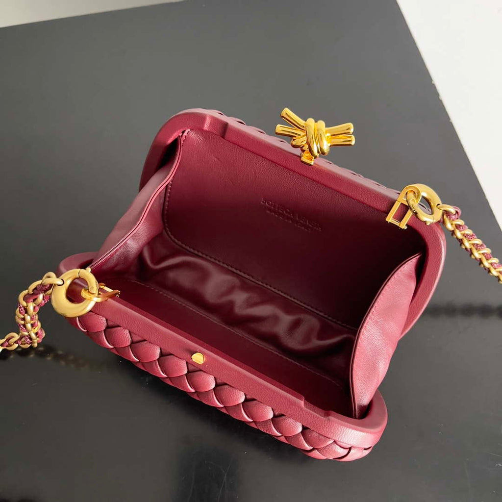 Bottega Veneta BV 776662 Knot With Chain BV10108