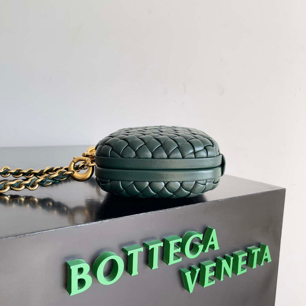 Bottega Veneta BV 776662V01D11019 Knot with Chain Dark Green