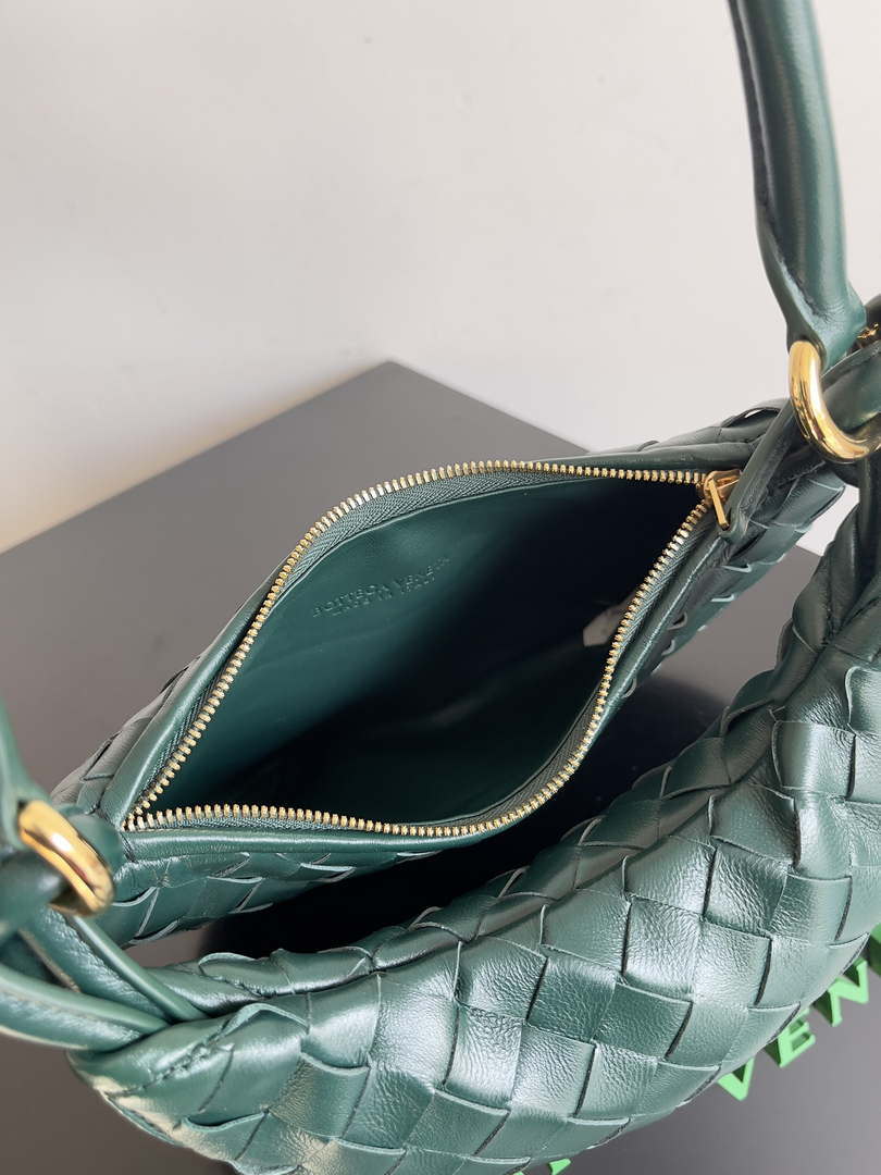 Bottega Veneta BV 776764 Small Gemelli Dark Green