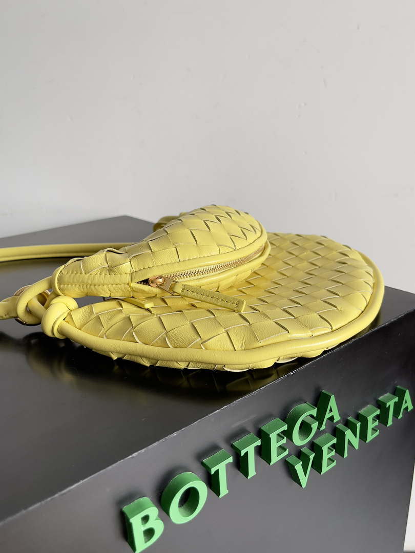 Bottega Veneta BV 776764 Small Gemelli Yellow