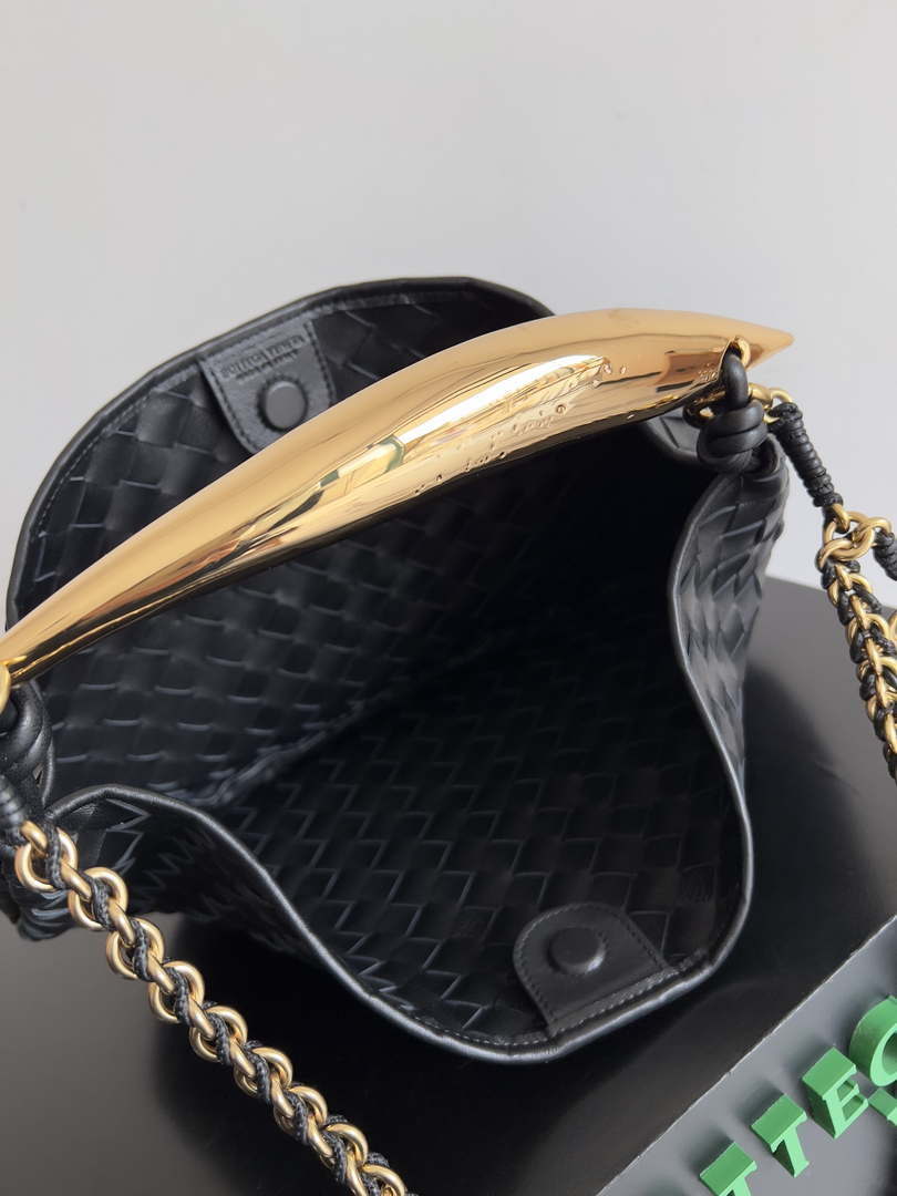Bottega Veneta BV 776768 Sardine With Chain Black - Default Title - View 9