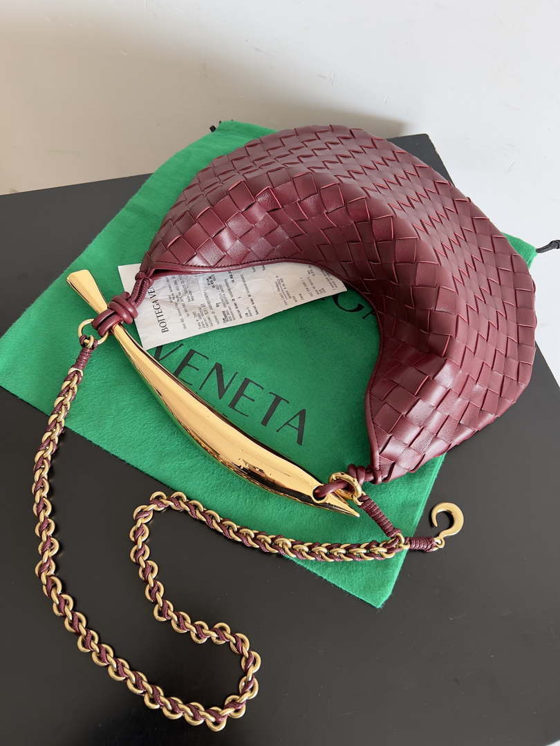Bottega Veneta BV 776768 Sardine With Chain Red - Default Title - View 6