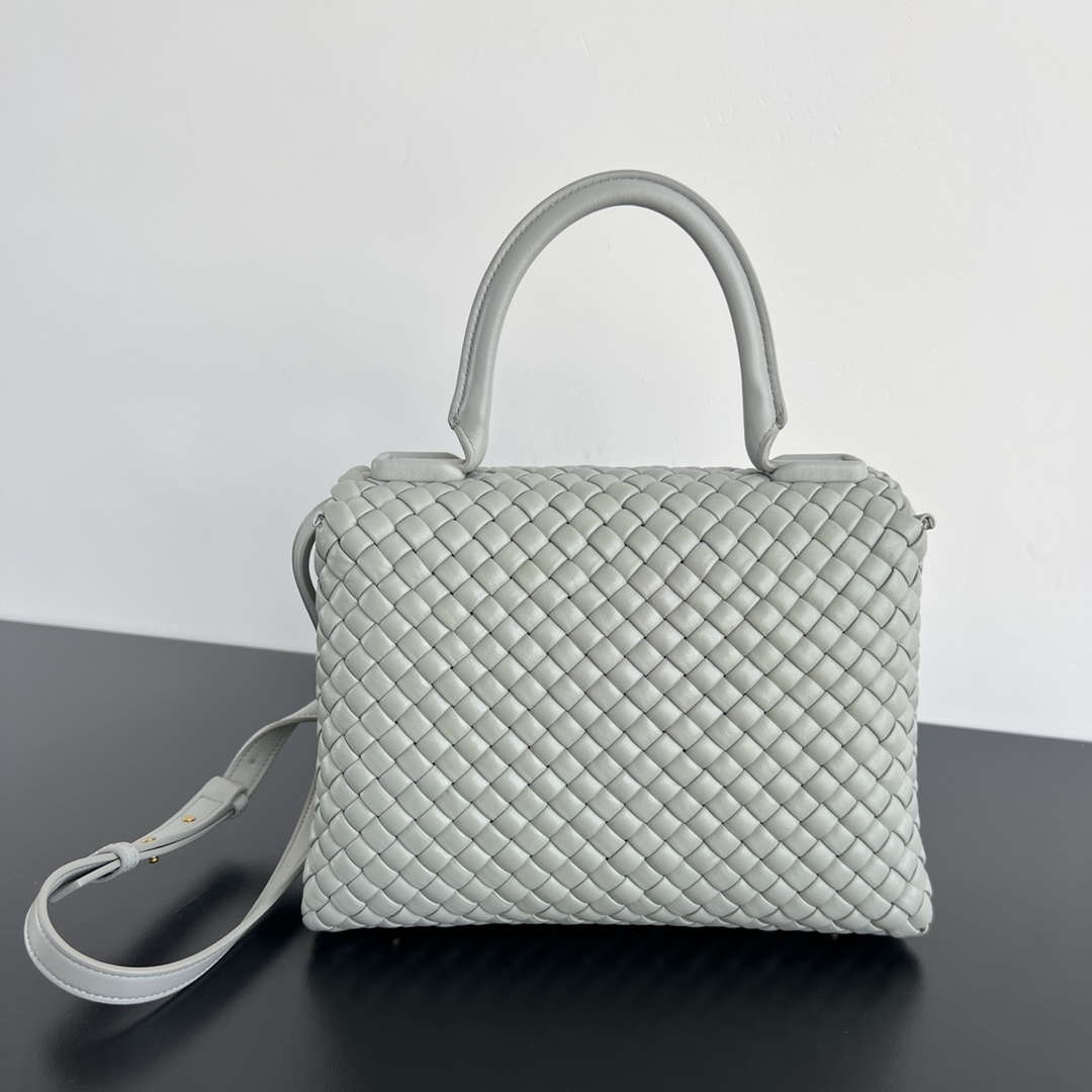 Bottega Veneta BV 776783V3RG11019 Patti Shoulder Bag BV92052