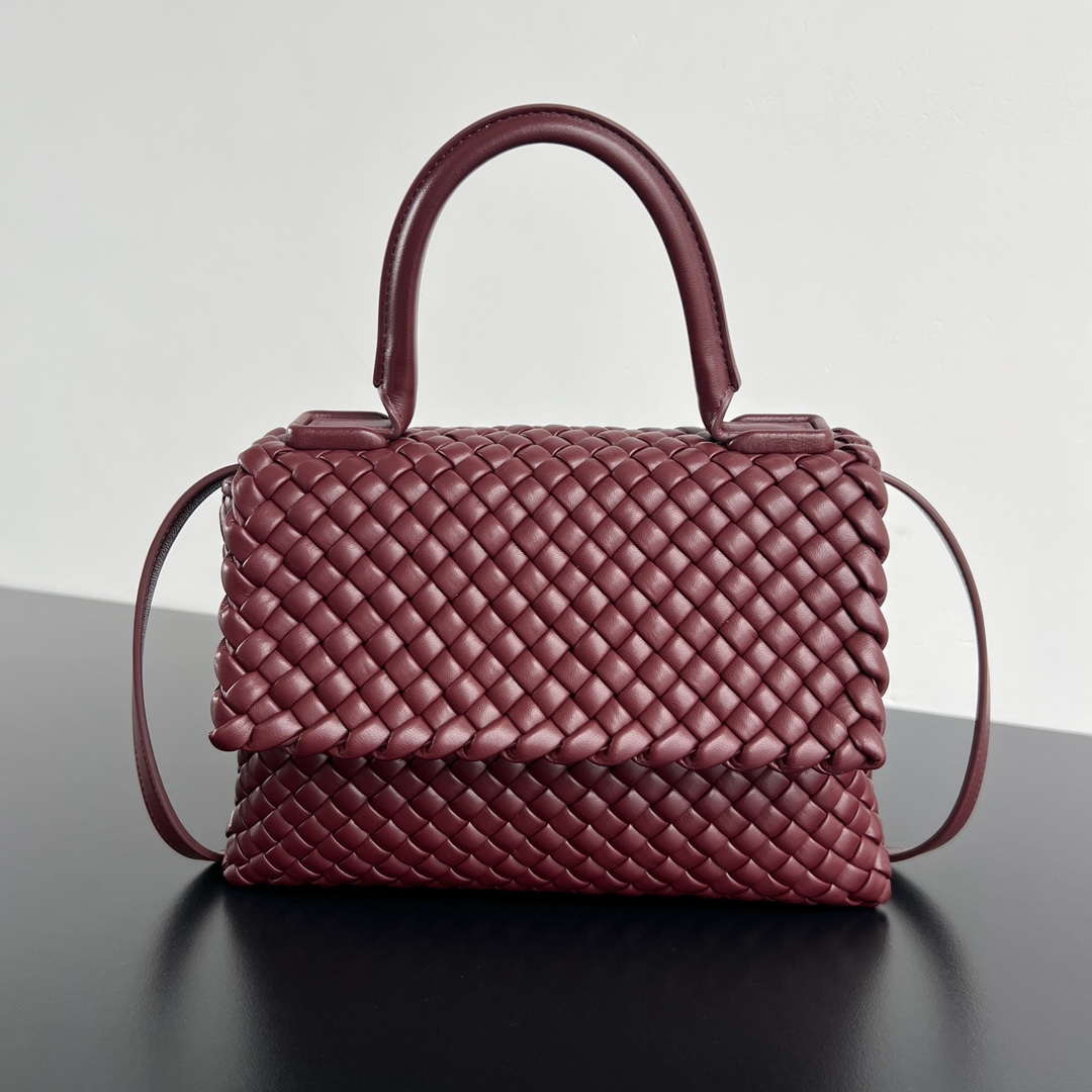 Bottega Veneta BV 776783V3RG11019 Patti Shoulder Bag BV92053