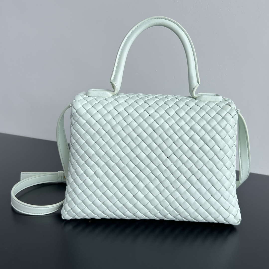Bottega Veneta BV 776783V3RG11019 Patti Shoulder Bag BV92054