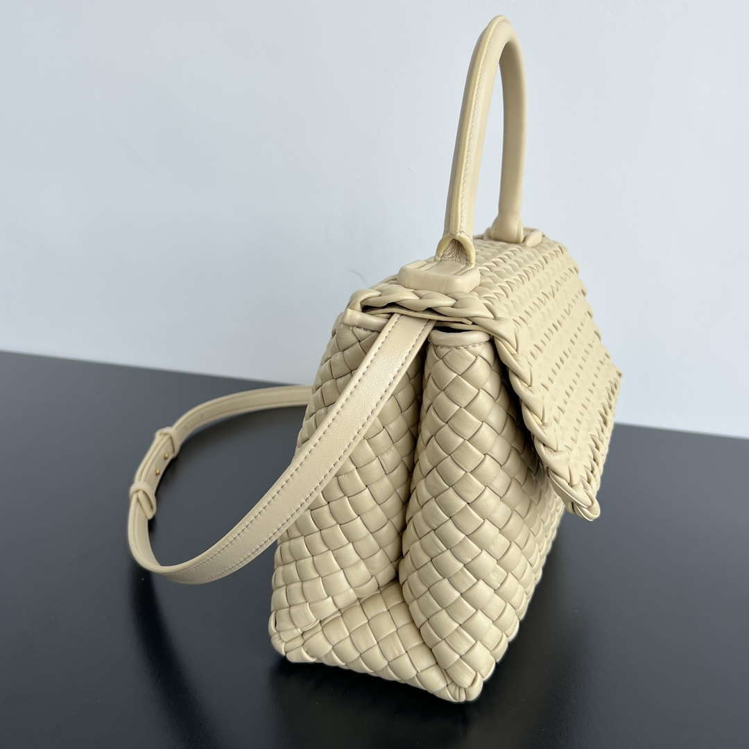 Bottega Veneta BV 776783V3RG11019 Patti Shoulder Bag BV92055