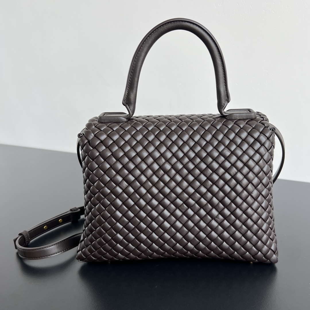 Bottega Veneta BV 776783V3RG11019 Patti Shoulder Bag BV92056