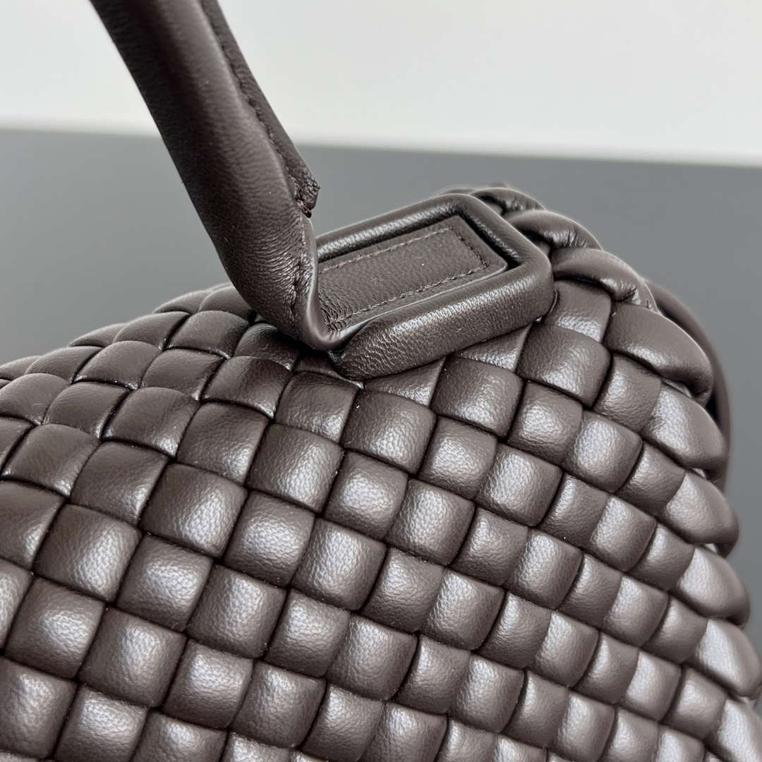 Bottega Veneta BV 776783V3RG11019 Patti Shoulder Bag BV92056