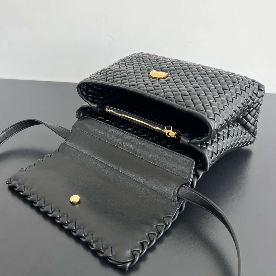 Bottega Veneta BV 776783V3RG11019 Patti Shoulder Bag BV92057