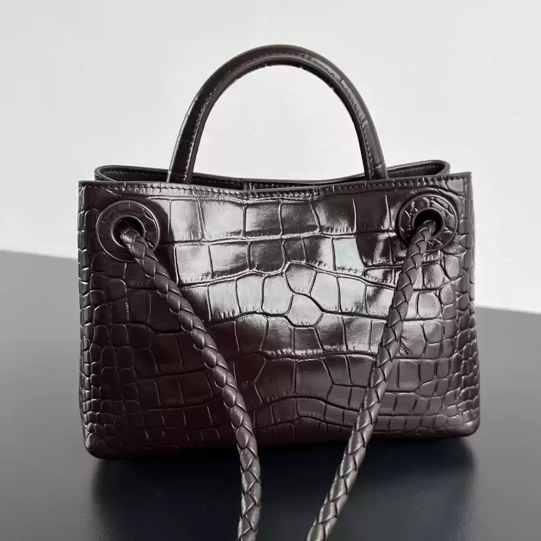 Bottega Veneta BV 777614 Mini Andiamo Crossbody Bag BV9052