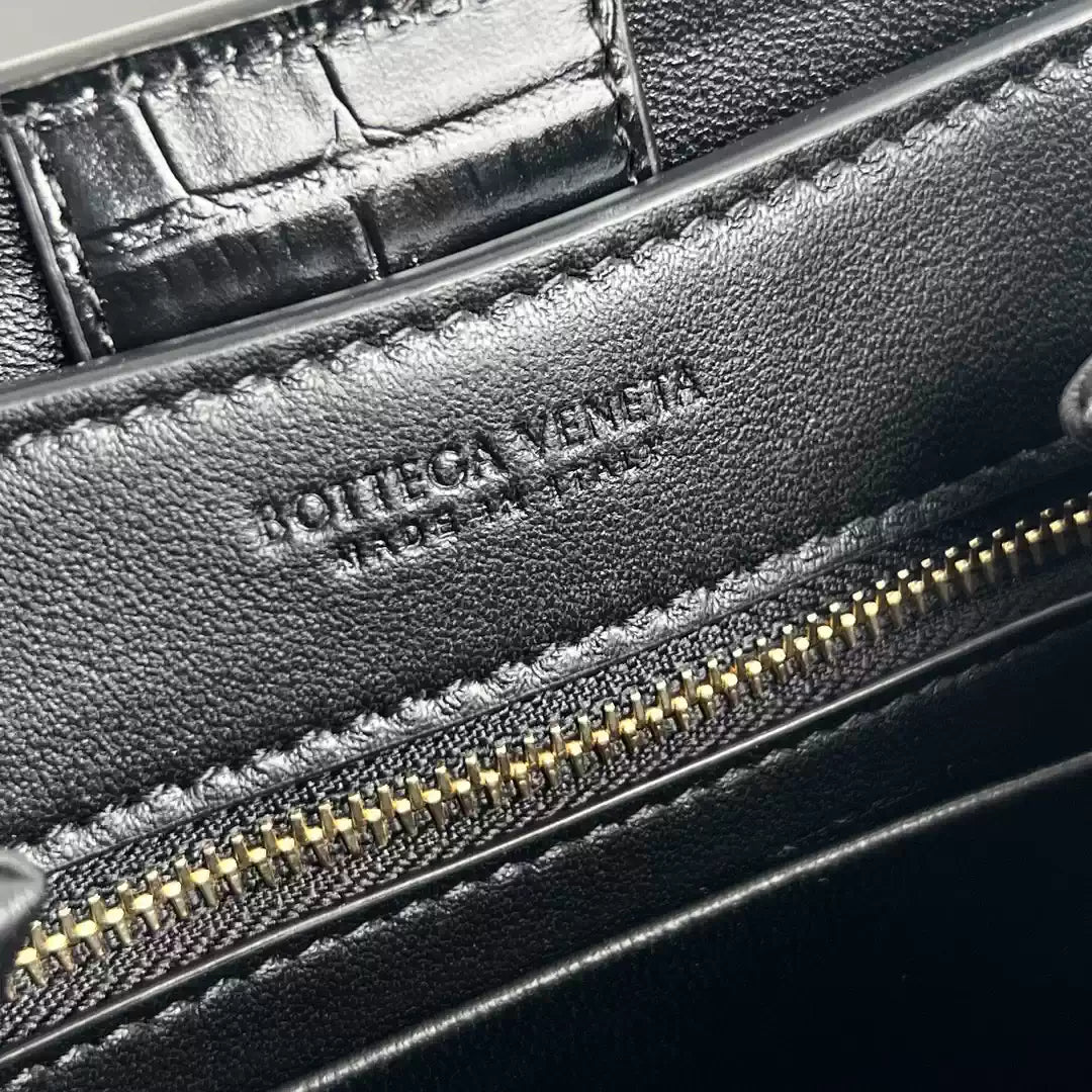 Bottega Veneta BV 777614 Mini Andiamo Crossbody Bag BV9053