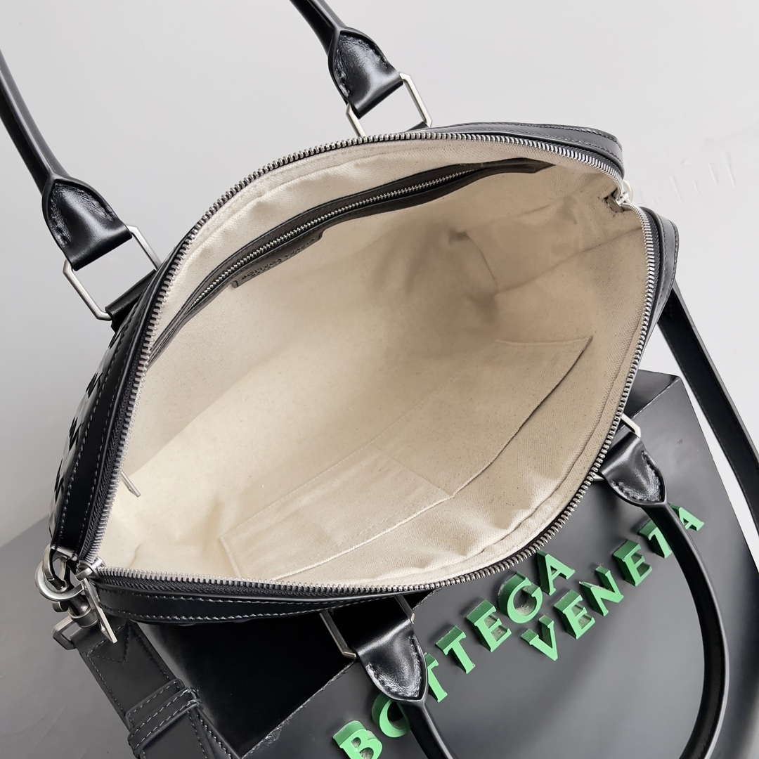 Bottega Veneta BV 778081 Slim Intrecciato Briefcase Men Message Bag BV9098