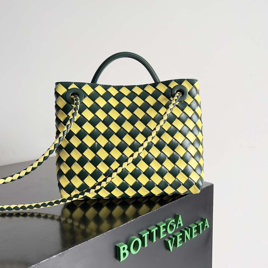 Bottega Veneta BV 779152 Small Andiamo Emerald green Sherbert - Default Title - View 3