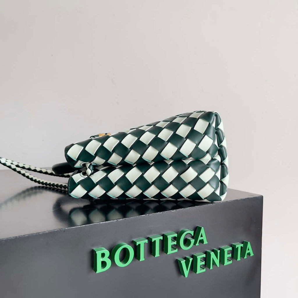 Bottega Veneta BV 779152 Small Andiamo green & White