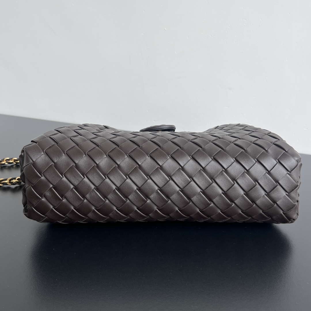 Bottega Veneta BV 785807 Lauren 1980 clutch Bag BV92006