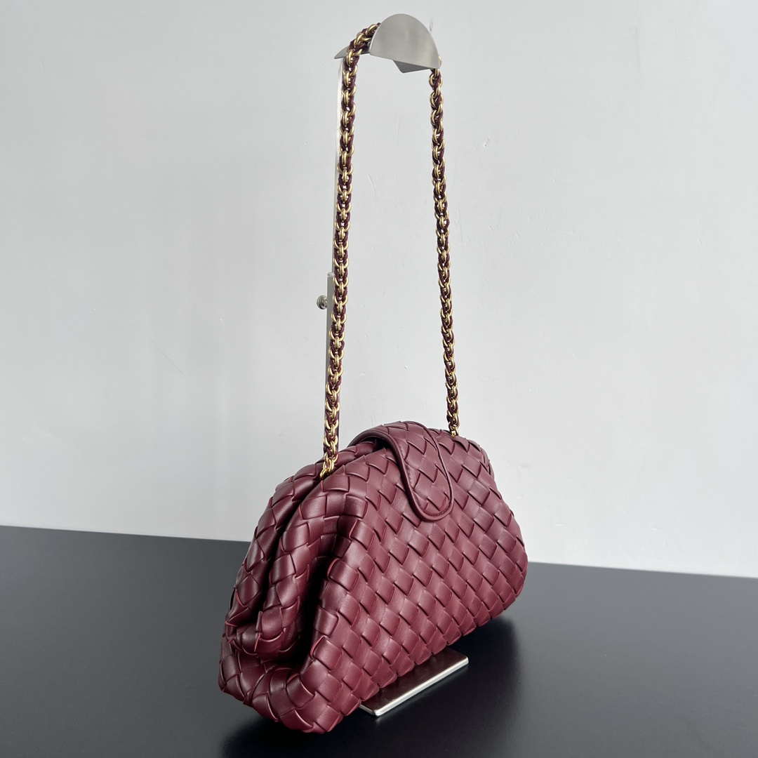 Bottega Veneta BV 785807 Lauren 1980 clutch Bag BV92007