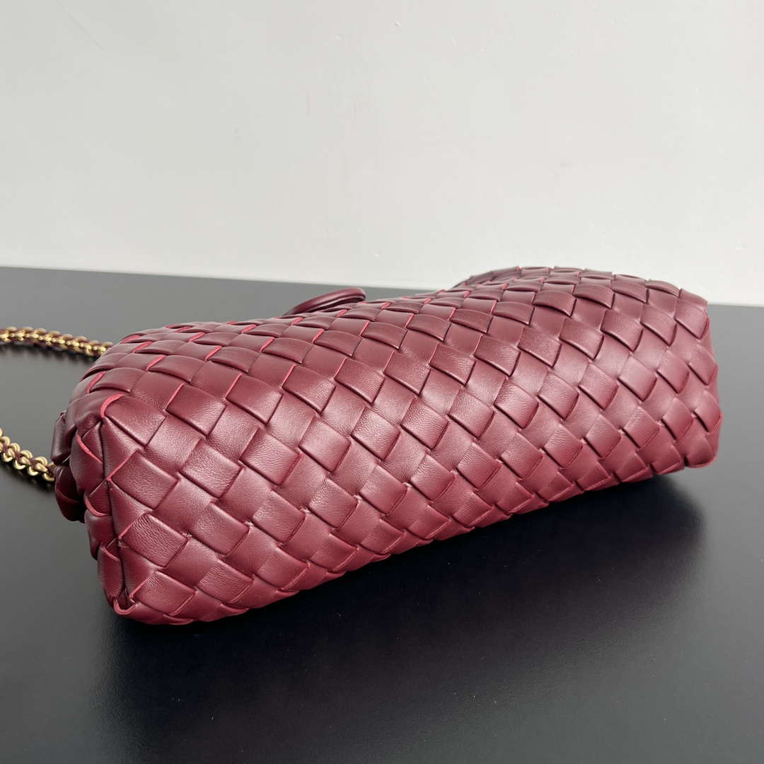 Bottega Veneta BV 785807 Lauren 1980 clutch Bag BV92007